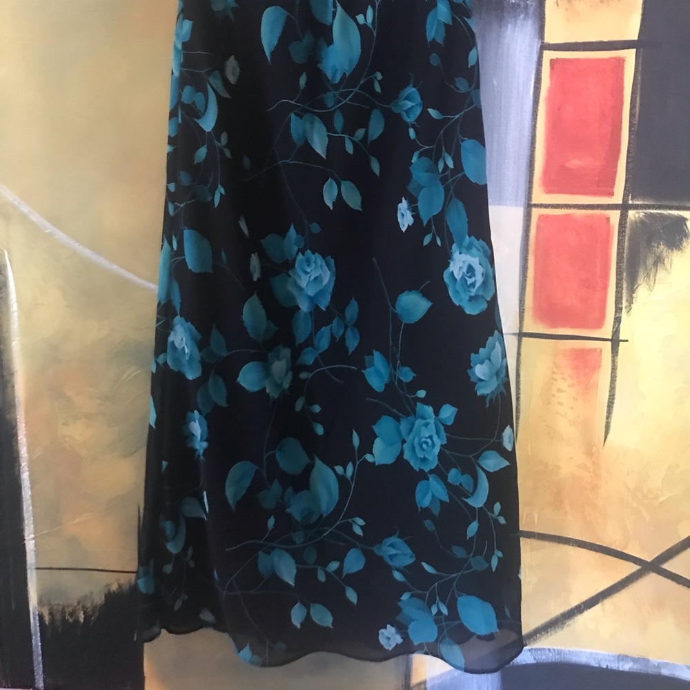 Women’s size 6 long skirt black with teal detail